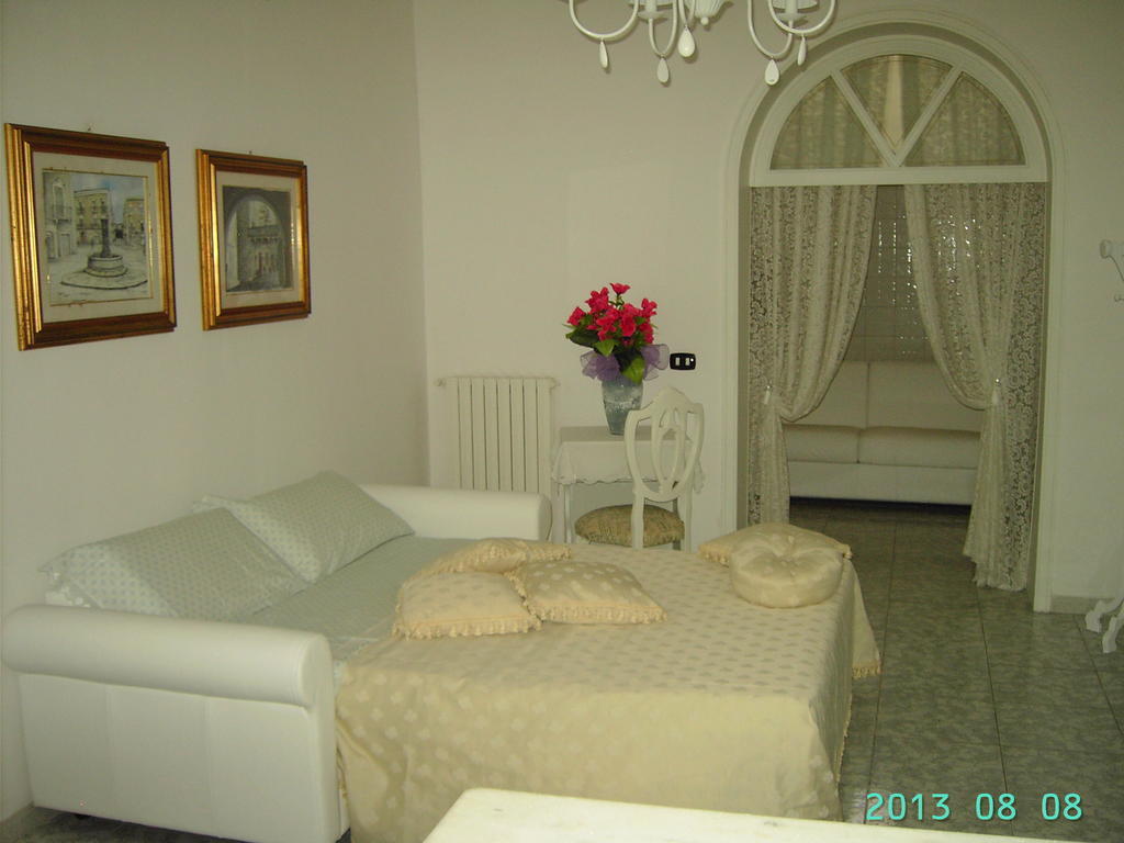 Villa Nicolaus Bari Habitación foto